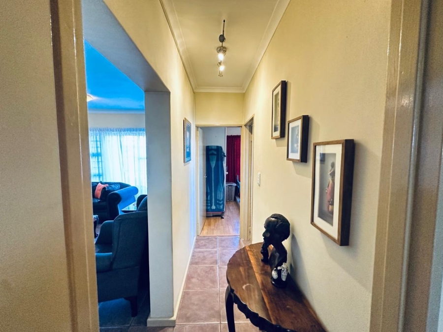 2 Bedroom Property for Sale in Fairview Golf Estate Western Cape